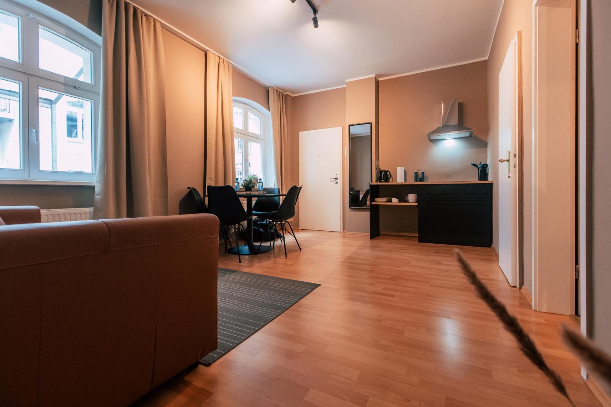 Luga Homes - Chausseehaus Lipcse Kültér fotó